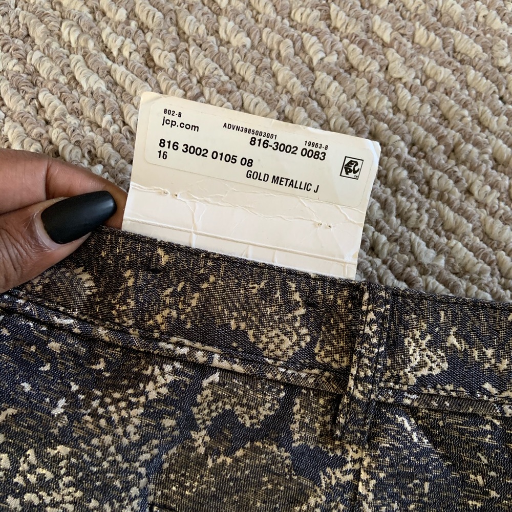Pants - Picture 2 of 6